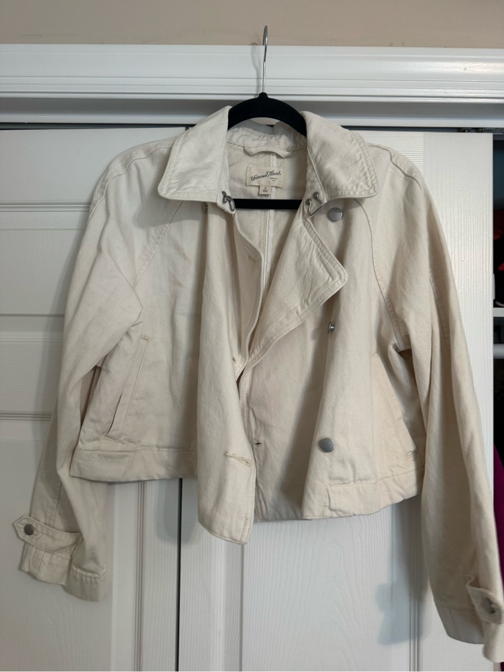 Universal Thread Cream Cropped Cotton Jean Jacket